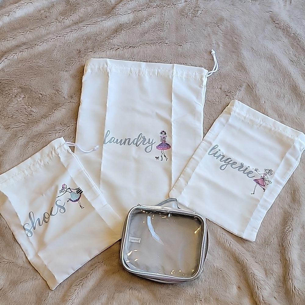 MARY KAY 4-PIECE COSMETIC BAG WITH LAUNDRY, LINGERIE AND SHOE BAGS - NEW!
